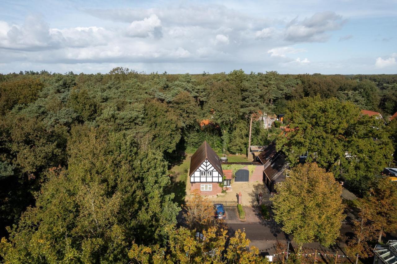 Beautiful English Villa With Hottub Zuidwolde  Buitenkant foto
