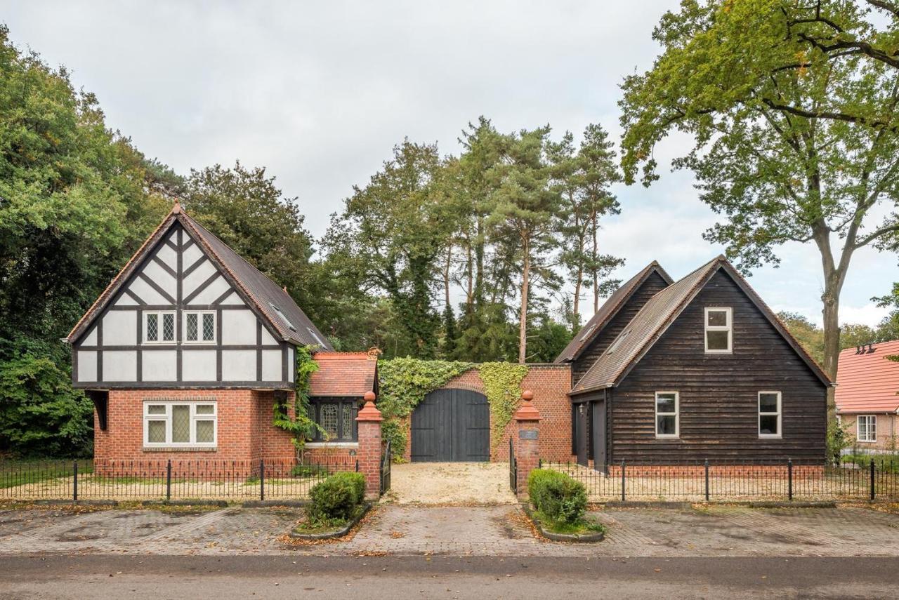 Beautiful English Villa With Hottub Zuidwolde  Buitenkant foto