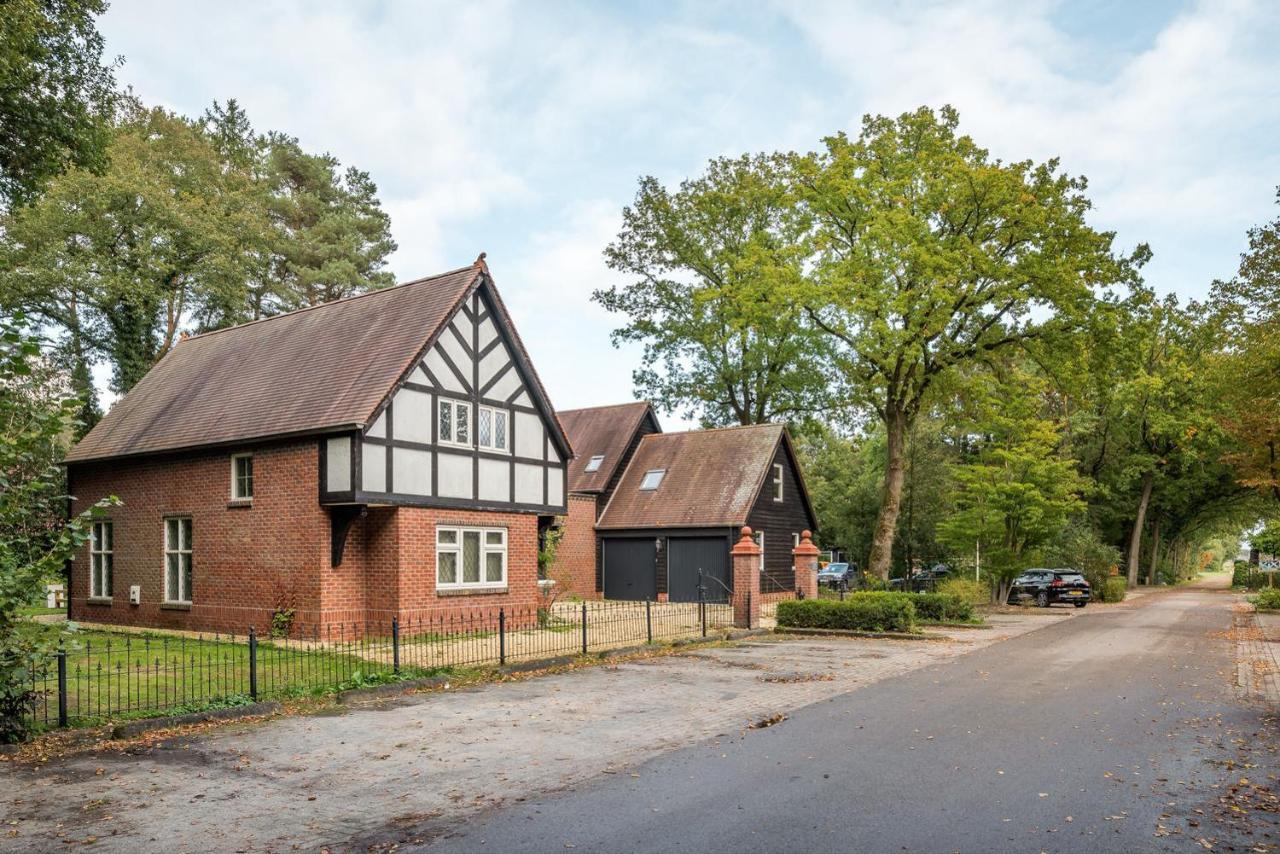Beautiful English Villa With Hottub Zuidwolde  Buitenkant foto